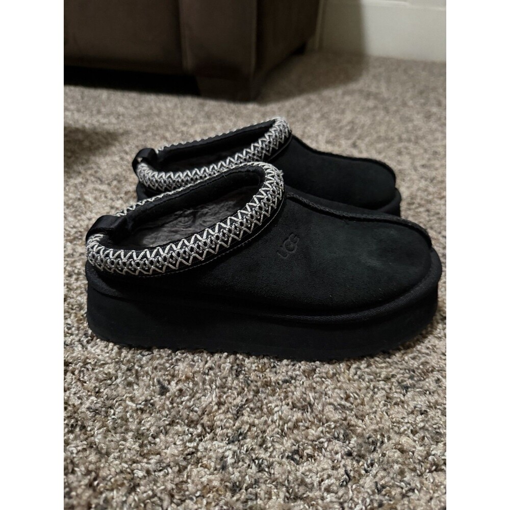 UGG Tazz Platform Slippers Black Suede Shearling Women’s US 6 EU 37 - Picture 2 of 6